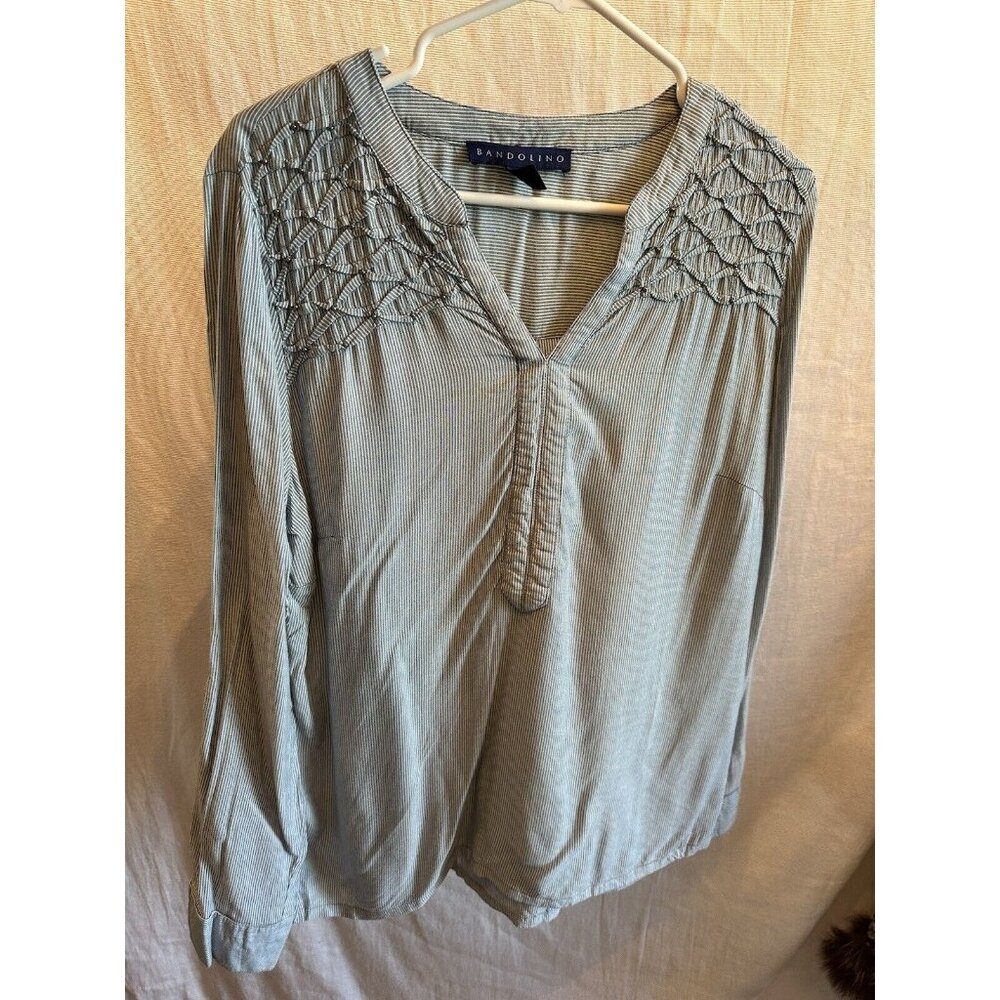 Bandolino Womens Blouse Sz‎ Medium Long Sleeve Striped V Neck Blue White Preppy